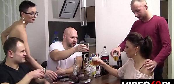 Polskie porno - Butelkowa impreza